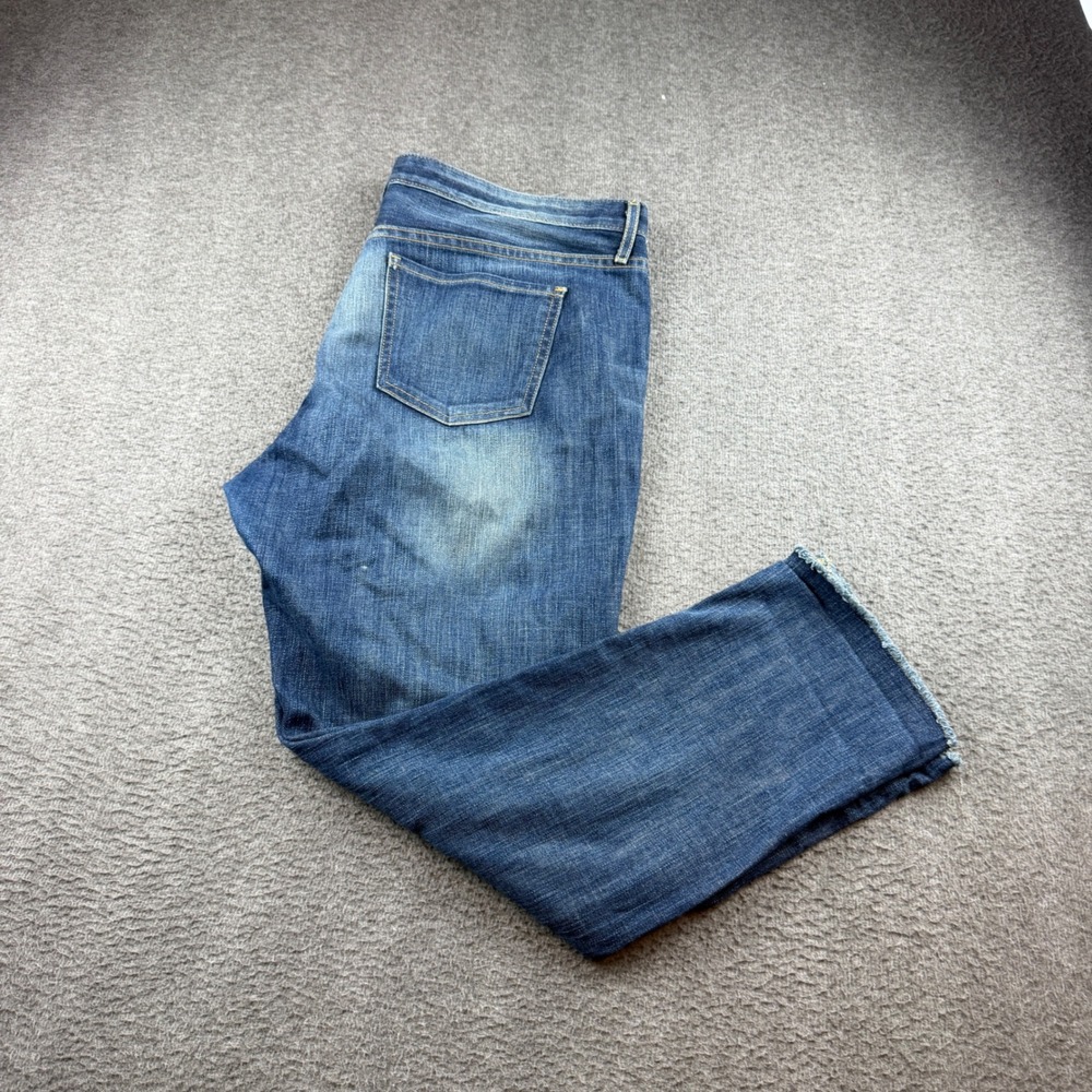 Mossimo Boyfriend Crop Jeans Women's 14 Blue Medium Wash Frayed Hem Distressed